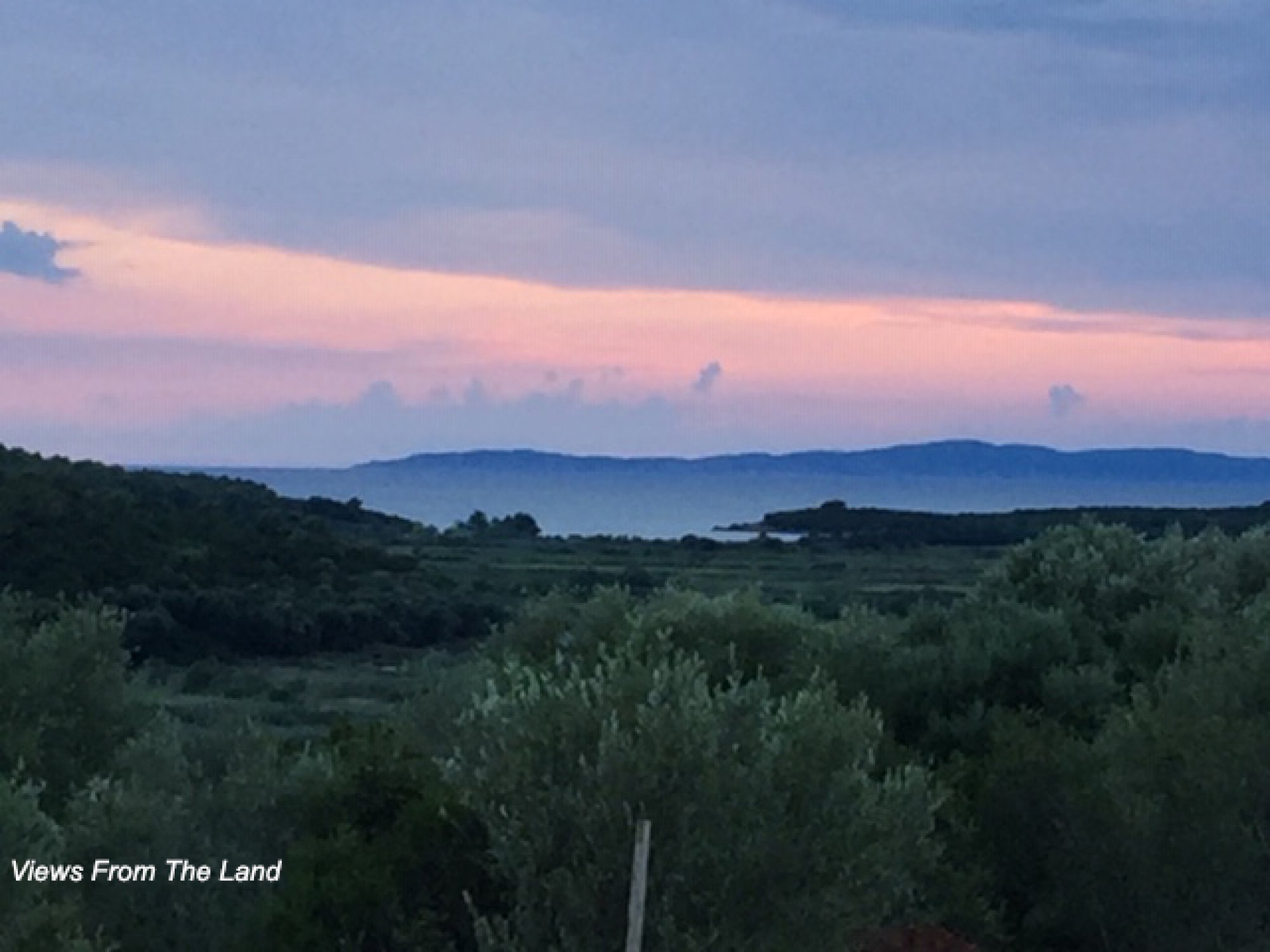 Οικόπεδο με θέα την θάλασσα.