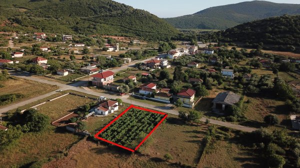 For sale a plot of 1006.23 sq.m. in Morfati of Thesprotia